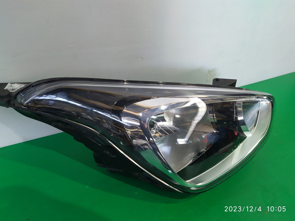 Frontscheinwerfer Hyundai I10 92102-B9000 Rechts Scheinwerfer Headlight