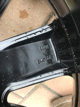 Laden Sie das Bild in den Galerie-Viewer, 1x Alufelge 18 Zoll 8.0" 5x120 57ET Mini F57 F54 Rim Wheel FEL1846749007he