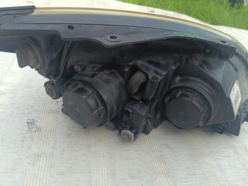 Frontscheinwerfer Hyundai I30 92101-2R-000 Links Scheinwerfer Headlight SCH3382424733cn