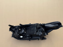Laden Sie das Bild in den Galerie-Viewer, Frontscheinwerfer Toyota Yaris KO-6EU LED Rechts Scheinwerfer Headlight SCH4619565089or