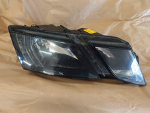 Laden Sie das Bild in den Galerie-Viewer, Frontscheinwerfer Skoda Octavia III 5E1941016C Rechts Scheinwerfer Headlight SCH2514871544gq