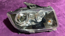 Laden Sie das Bild in den Galerie-Viewer, Frontscheinwerfer Jeep Grand Cherokee Wk2 JEEP674321-1325132-54 Rechts Headlight SCH6224079510zm