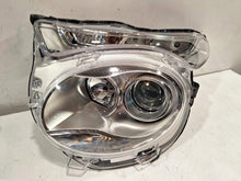 Laden Sie das Bild in den Galerie-Viewer, Frontscheinwerfer Citroën C1 II AVN11210 Links Scheinwerfer Headlight