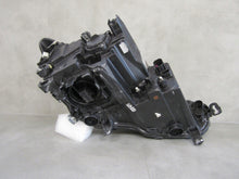 Load image into Gallery viewer, Frontscheinwerfer Seat Tarraco 5FJ941007J LED Ein Stück (Rechts oder Links)