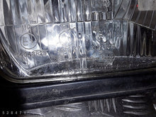Laden Sie das Bild in den Galerie-Viewer, Frontscheinwerfer Volvo 480 002122187 Links Scheinwerfer Headlight SCH6807298085uk