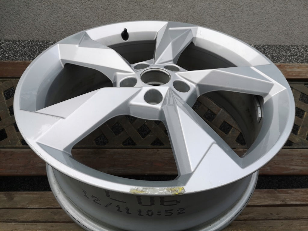 1x Alufelge 19 Zoll 7.0" 5x112 43ET Glanz Silber 83A601025N Audi Q3 Rim Wheel FEL5099590903is