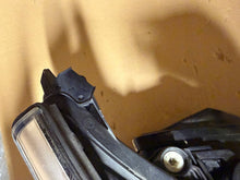 Laden Sie das Bild in den Galerie-Viewer, Frontscheinwerfer BMW 5 E60 E61 7044672-05 Rechts Scheinwerfer Headlight SCH5487820230pm