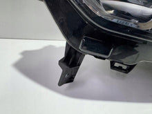 Laden Sie das Bild in den Galerie-Viewer, Frontscheinwerfer Renault Koleos II 260600731R Links Scheinwerfer Headlight SCH5586650966ra