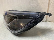 Laden Sie das Bild in den Galerie-Viewer, Frontscheinwerfer Ford Focus NX7B-13E017- Full LED FALSE Scheinwerfer Headlight SCH9885635943cq