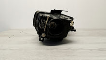 Laden Sie das Bild in den Galerie-Viewer, Frontscheinwerfer Audi A3 8V0941005 1EL010740-21 Xenon Links Headlight