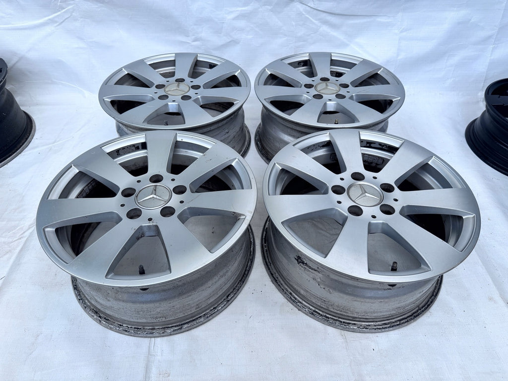 4x Alufelge 16 Zoll 7.0" 5x112 43ET Silber Mercedes-Benz W204 Rim Wheel