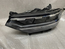 Laden Sie das Bild in den Galerie-Viewer, Frontscheinwerfer VW Passat B8 3G1941035P LED Links Scheinwerfer Headlight