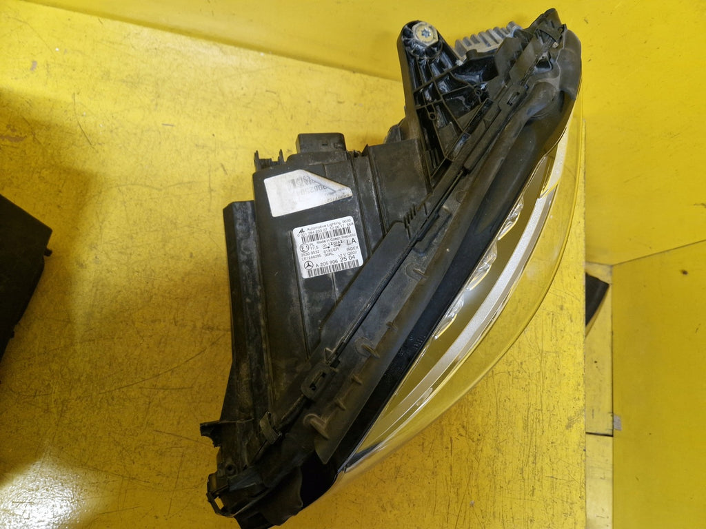 Frontscheinwerfer Mercedes-Benz W205 A2059062604 A2059062504 Rechts oder Links SCH1735454751ef