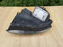 Laden Sie das Bild in den Galerie-Viewer, Frontscheinwerfer Audi A4 B6 8E0941004C Xenon Rechts Scheinwerfer Headlight SCH9501432726ox