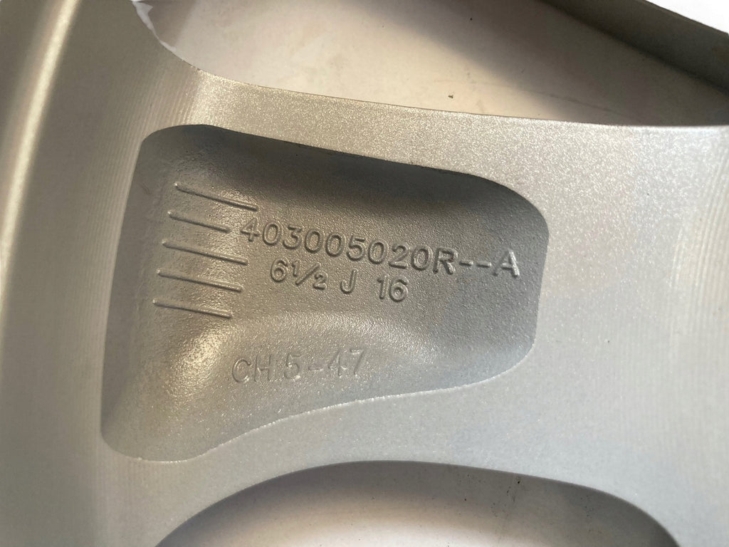 1x Alufelge 16 Zoll 6.5" 5x114.3 47ET Glanz 403005020 Renault Megane 1 Scenic