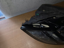 Laden Sie das Bild in den Galerie-Viewer, Frontscheinwerfer Jaguar F-Pace GX6313W029EH Rechts Scheinwerfer Headlight SCH3142549860uo