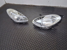 Laden Sie das Bild in den Galerie-Viewer, Frontscheinwerfer Alfa Romeo Giulietta 00505267560 Ein Satz Headlight SCH2899019517yj