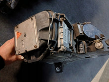 Laden Sie das Bild in den Galerie-Viewer, Frontscheinwerfer VW Passat 3C0941752K 3C0941751 FALSE Scheinwerfer Headlight SCH2668647754va