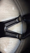 Load image into Gallery viewer, 1x Alufelge 19 Zoll 10.0" 5x112 40ET 5A1F915 BMW Z4 G29 Rim Wheel FEL1154918456td