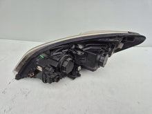 Laden Sie das Bild in den Galerie-Viewer, Frontscheinwerfer Kia Ceed ZWW1539 Rechts Scheinwerfer Headlight