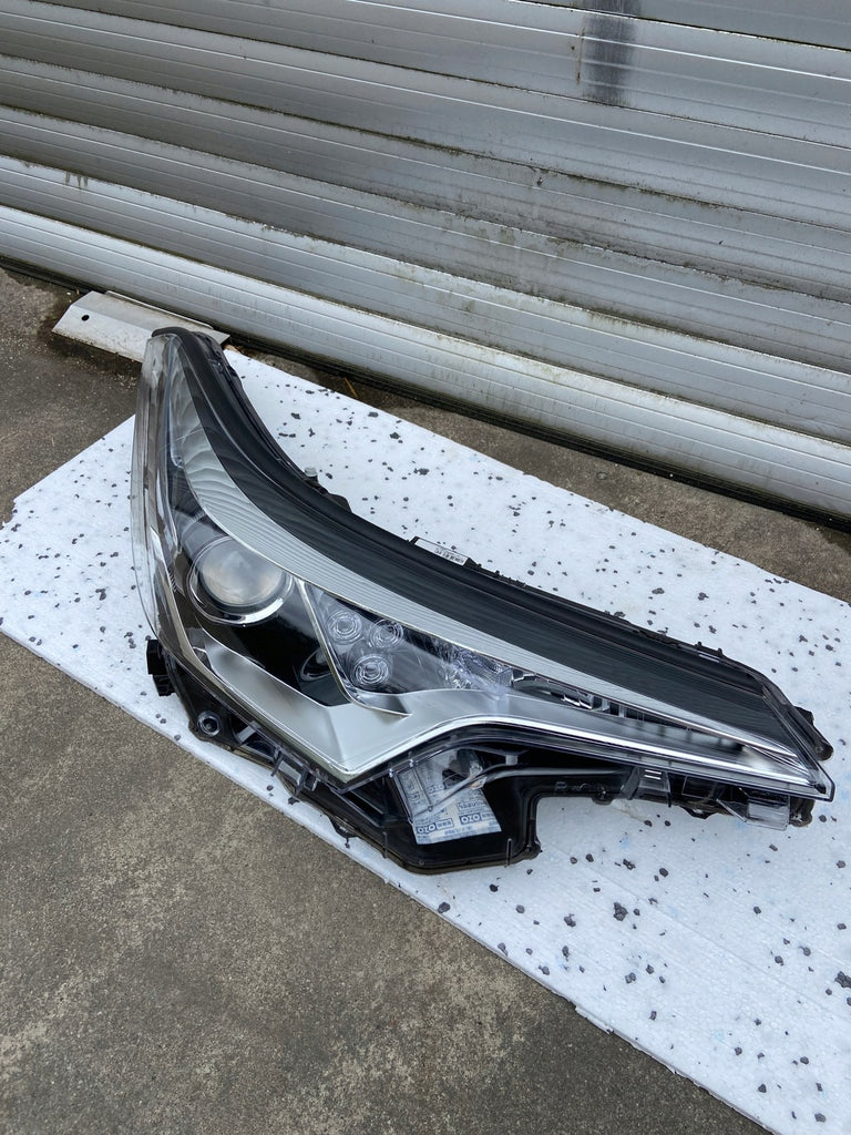 Frontscheinwerfer Toyota C-Hr Chr 81110-F4030 Rechts Scheinwerfer Headlight