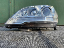Laden Sie das Bild in den Galerie-Viewer, Frontscheinwerfer Mercedes-Benz W164 A1648207361 Links Scheinwerfer Headlight SCH5333389270rv