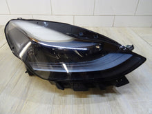Load image into Gallery viewer, Frontscheinwerfer Tesla Model 3 1514953-00-D Rechts Scheinwerfer Headlight SCH2071319936ak