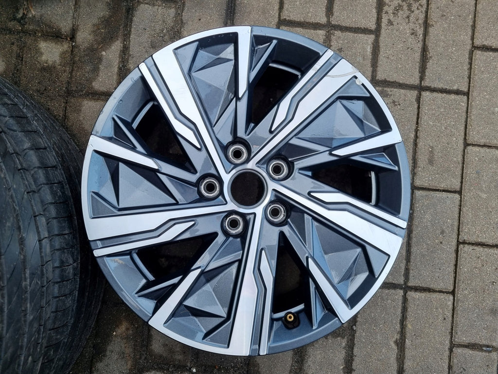 1x Alufelge 17 Zoll 7.0" 5x114.3 43 5ET Glanz Graphit 52910-N7160 Hyundai I FEL9276923617qy