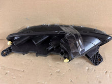 Laden Sie das Bild in den Galerie-Viewer, Frontscheinwerfer Citroën Berlingo 981943558000 LED Rechts Headlight