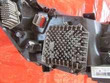 Load image into Gallery viewer, Frontscheinwerfer Iveco Daily VI I 05802711800 Links Scheinwerfer Headlight SCH3069062681lg