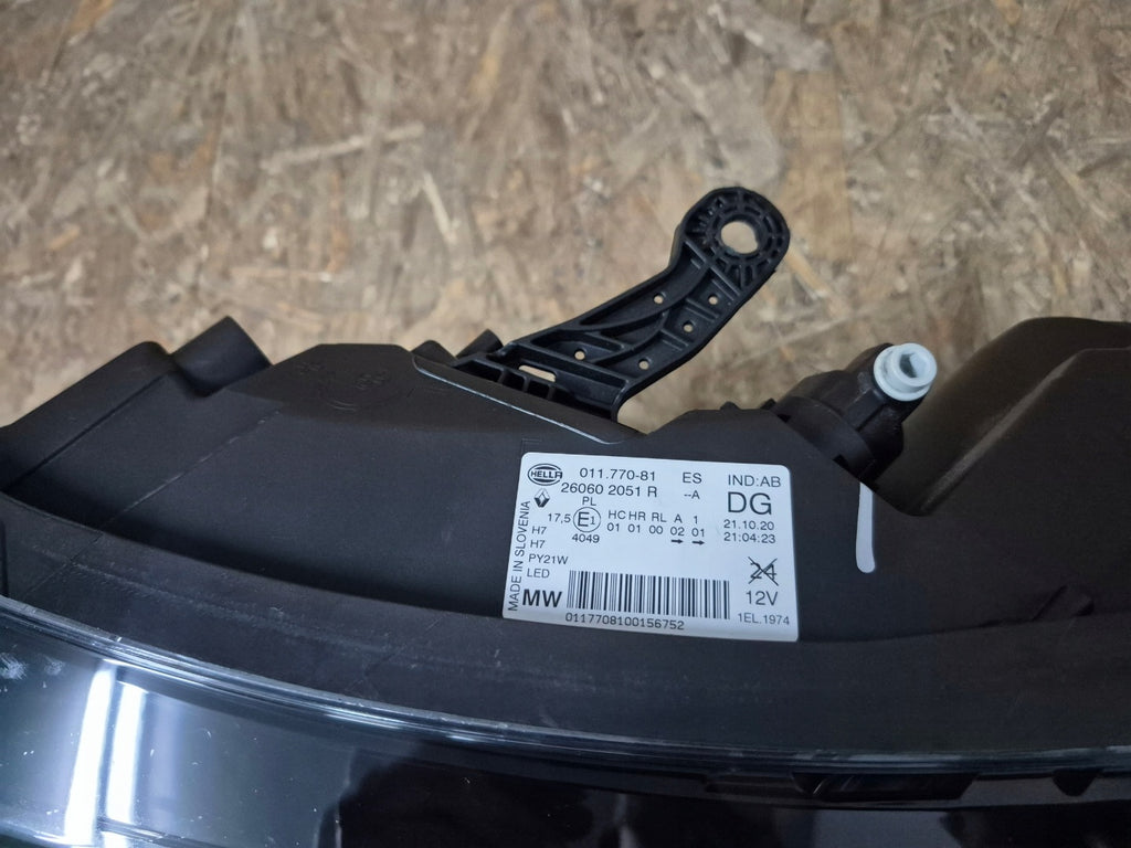 Frontscheinwerfer Renault Kadjar 260602051R Links Scheinwerfer Headlight SCH9212680512nd