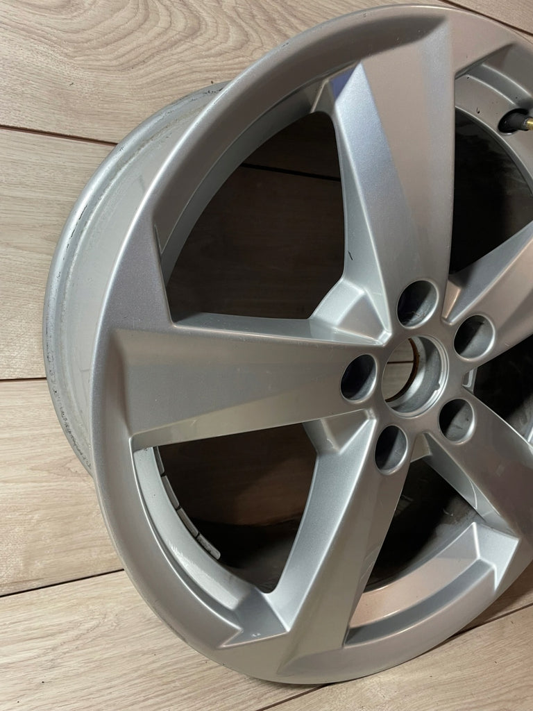 1x Alufelge 17 Zoll 7.0" 5x112 81A601025B Audi Q2 Rim Wheel FEL5971881812um