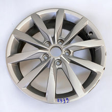 Load image into Gallery viewer, 1x Alufelge 17 Zoll 6.0&quot; 5x112 48ET Glanz 5G0601025 VW Golf Vii Rim Wheel