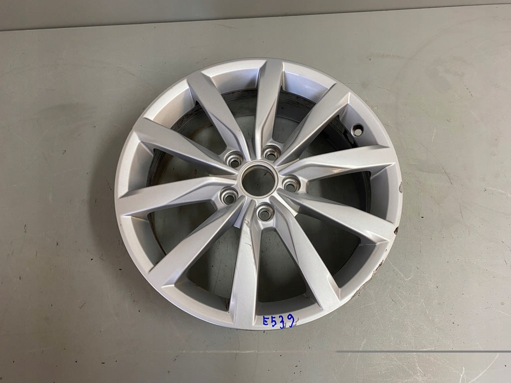 1x Alufelge 17 Zoll 6.0" 5x112 48ET Glanz 5G0601025 VW Golf Vii Rim Wheel FEL6723913769nz