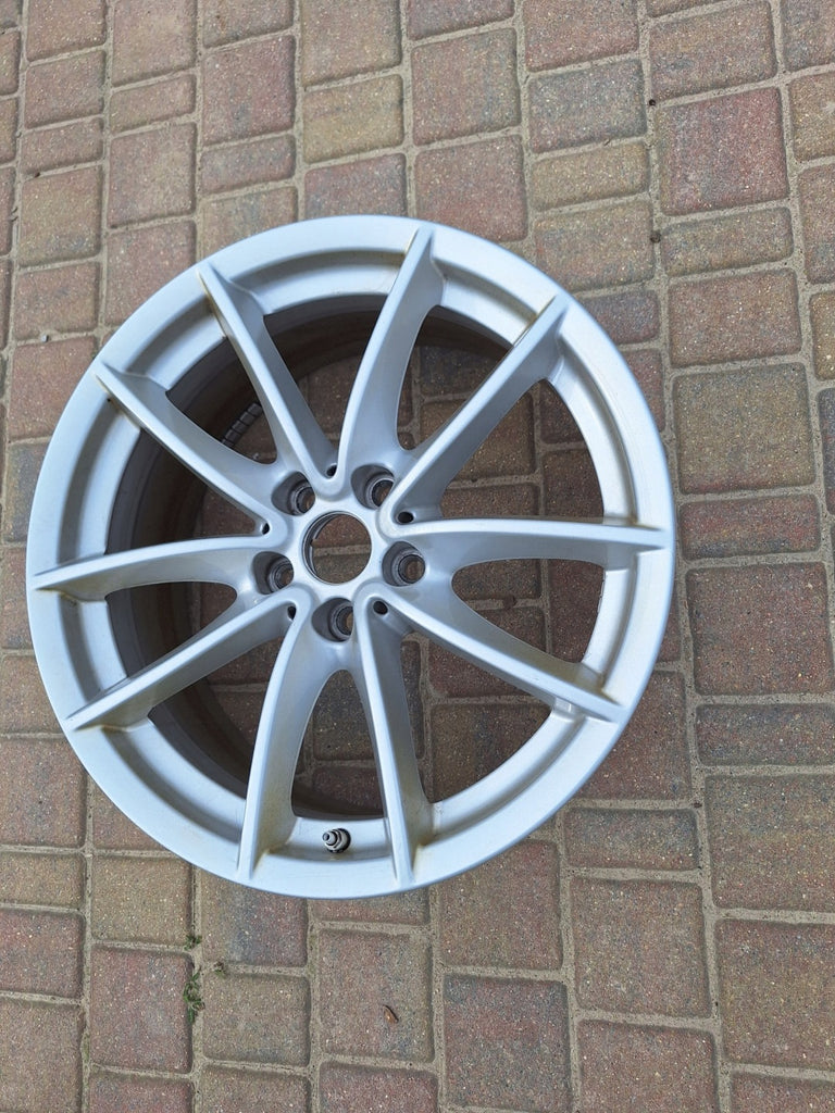 1x Alufelge 18 Zoll 7.0" 5x112 22ET Glanz Silber 6880047 BMW X3 G01 G02 FEL7725055050ra
