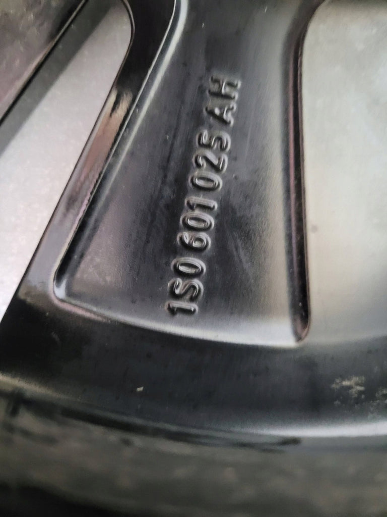 1x Alufelge 15 Zoll 5.0" 4x100 35ET 1S0601025AH VW Up Rim Wheel FEL2168972868tt