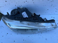 Laden Sie das Bild in den Galerie-Viewer, Frontscheinwerfer BMW 3 F30 F31 8738712 Rechts Scheinwerfer Headlight SCH5385533632io