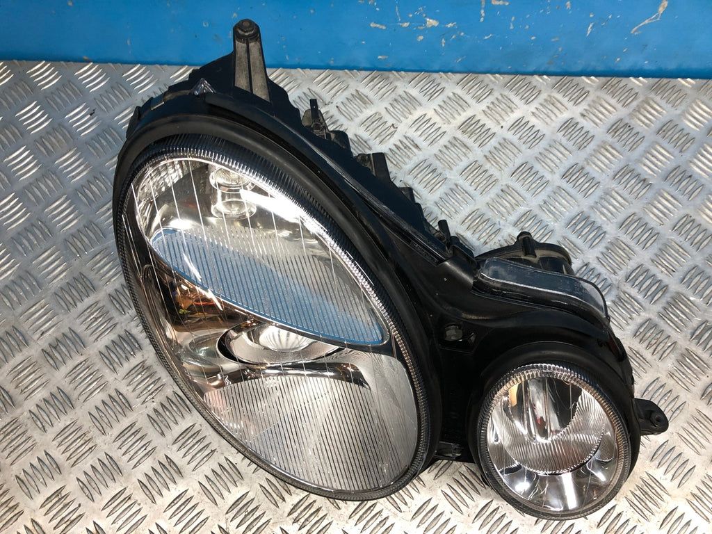 Frontscheinwerfer Mercedes-Benz W211 Xenon Rechts Scheinwerfer Headlight SCH7255747686hr