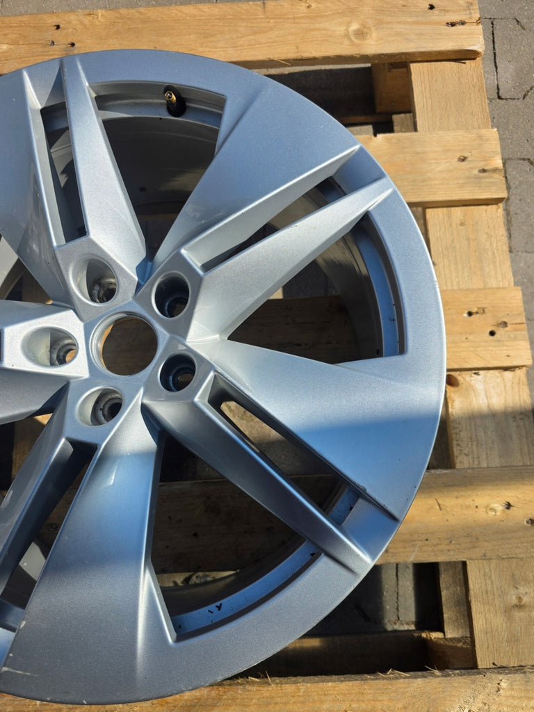 1x Alufelge 19 Zoll 8.0" 5x112 45ET Glanz Schwarz 5LA601025C Skoda I Rim Wheel FEL7642118429eu