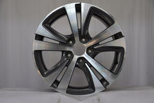 Laden Sie das Bild in den Galerie-Viewer, 1x Alufelge 16 Zoll 7.0&quot; 5x108 44ET Glanz Graphit 9677989977 Mg Rim Wheel