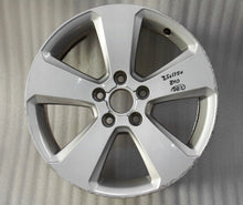 Load image into Gallery viewer, 1x Alufelge 17 Zoll 7.5&quot; 5x112 51ET Glanz Silber 8V0601025BK Audi A3 Rim Wheel