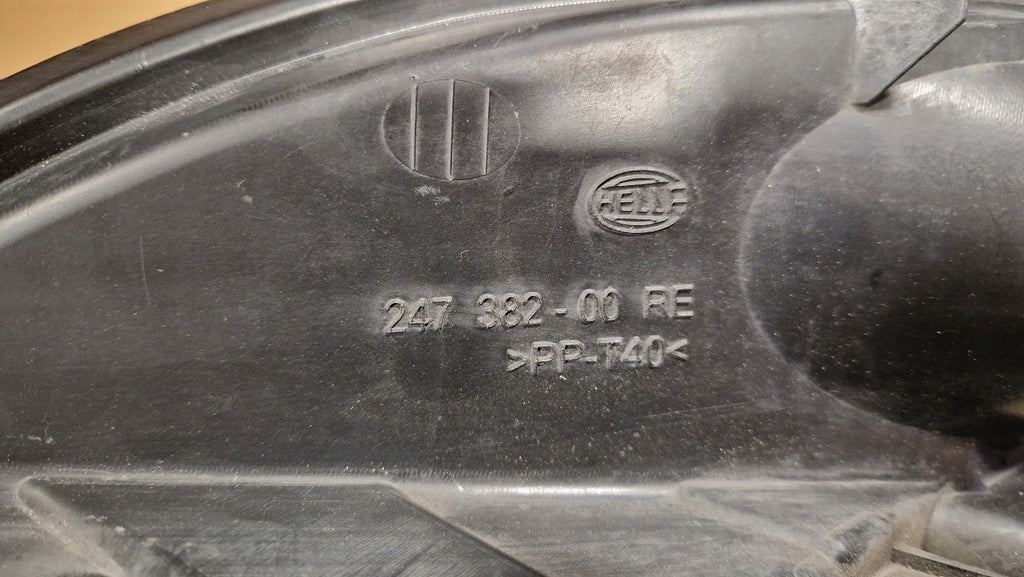 Frontscheinwerfer Mercedes-Benz Sprinter A9068201061 Rechts Headlight SCH1571799921eq