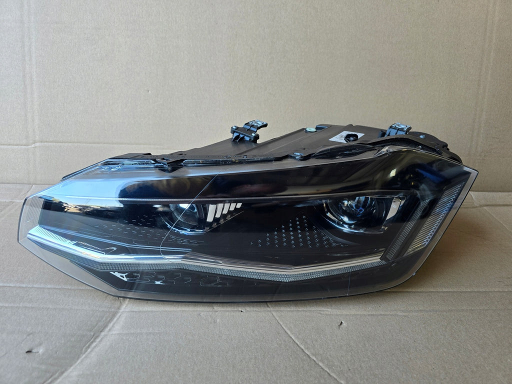 Frontscheinwerfer VW Polo 2G1941773 Links Scheinwerfer Headlight SCH8079799262wv