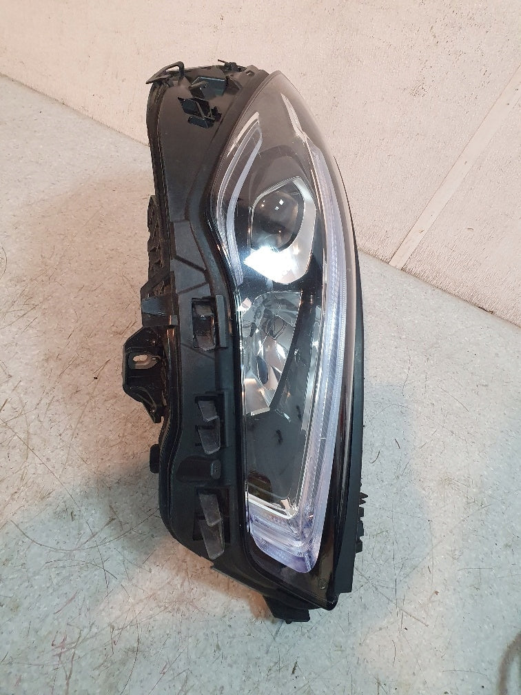 Frontscheinwerfer Mercedes-Benz Cla A1189068400 LED Rechts Headlight SCH8422385723xh