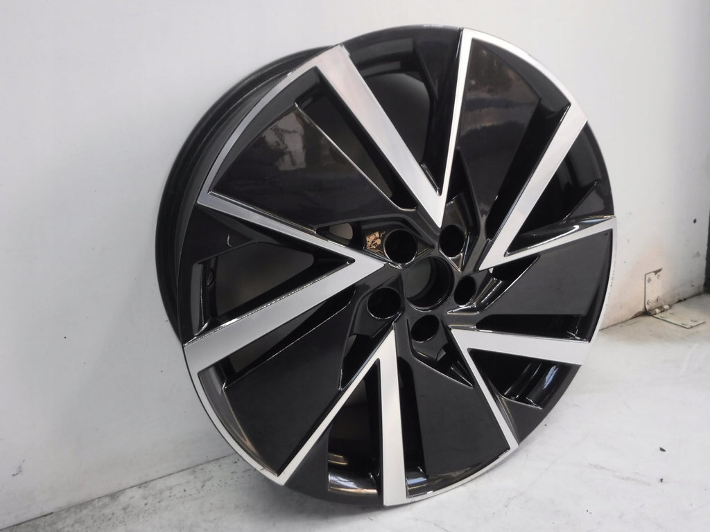1x Alufelge 18 Zoll 7.0" 5x100 39ET Glanz Schwarz 658601025 Skoda Scala Kamiq FEL5791910111lv