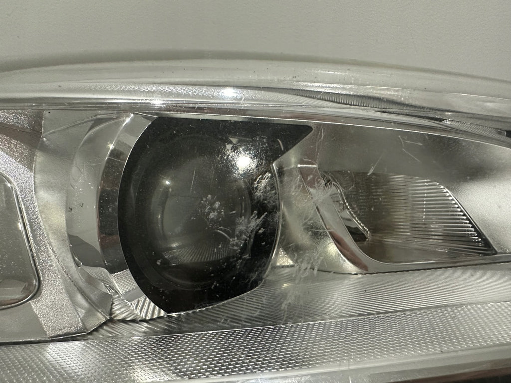 Frontscheinwerfer Ford Kuga CV44-13005-AG Xenon Rechts Scheinwerfer Headlight SCH8880258307tx