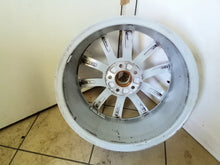 Load image into Gallery viewer, 1x Alufelge 17 Zoll 7.0" 5x112 49ET Glanz 5E0601025E Skoda Octavia Iii Rim Wheel FEL2356886886bo