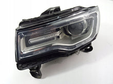 Laden Sie das Bild in den Galerie-Viewer, Frontscheinwerfer Jeep Grand Cherokee Wk2 900042672 Links Scheinwerfer Headlight SCH7462231115so