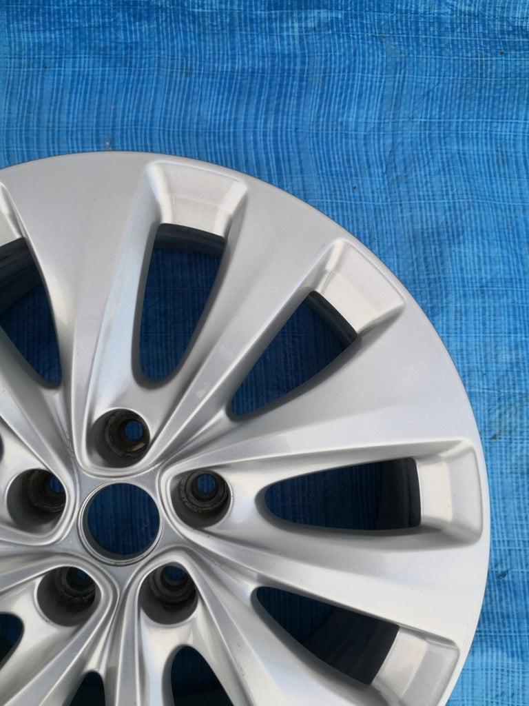 1x Alufelge 17 Zoll 7.0" 5x108 50ET Glanz Silber YP00044880 Opel Grandland X FEL2516037934gp
