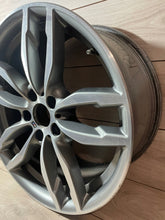 Load image into Gallery viewer, 1x Alufelge 19 Zoll 8.5" 5x120 7849661 BMW F26 X3 F25 Rim Wheel FEL4568505689de
